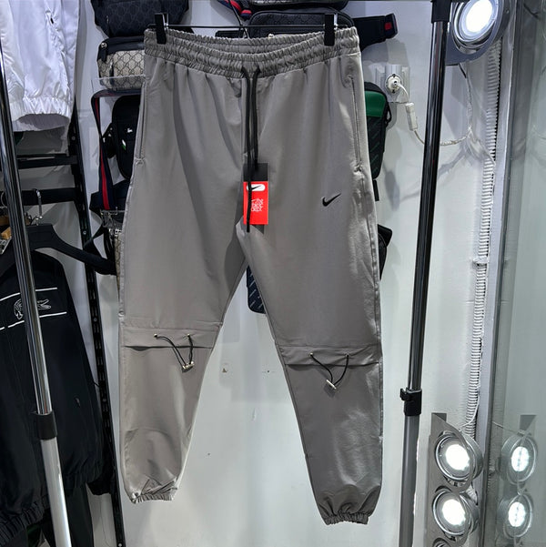 Nike - Pants - Grey